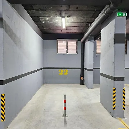 Kadic - Free Private Garage Parking Bjelašnica