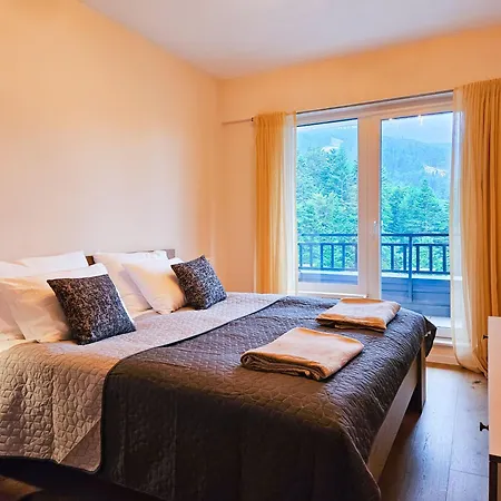 Kadic - Free Private Garage Parking